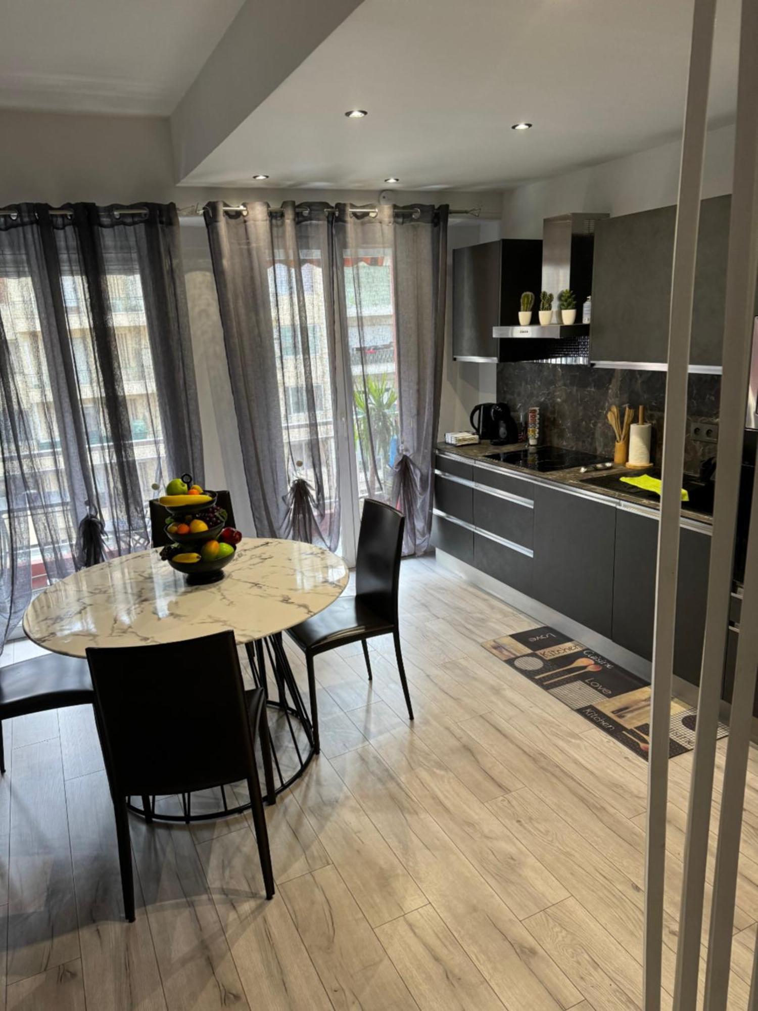 Gorgeous 2 Bedrooms Holiday Apartement 니스 외부 사진
